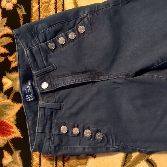Gap Side Button High Rise Universal Legging Dark Wash 4/27 Short - Picture 2 of 13